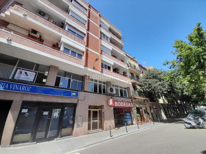 Foto 3ffe541b-10dc-40aa-b9fe-7ce77f513353. Local comercial a Collblanc Hospitalet de Llobregat (L´)