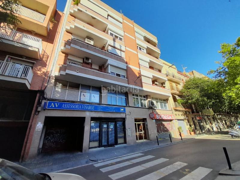 Foto 61020621-ccdf-4123-b32d-4419c445e019. Local comercial a Collblanc Hospitalet de Llobregat (L´)