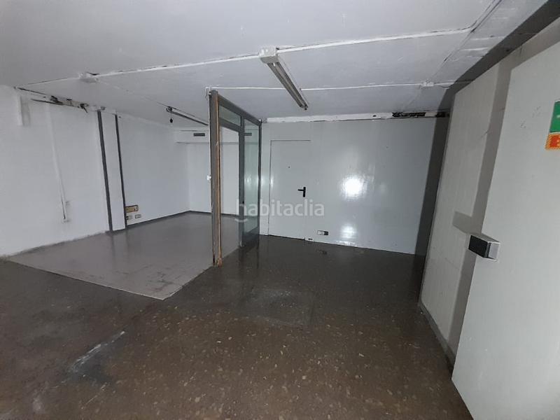Foto e262976c-251d-4a59-b568-a2f49c83b8af. Local comercial a Collblanc Hospitalet de Llobregat (L´)