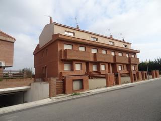 Edifici  C/ enric granados. Solvia inmobiliaria  en construccion benavent de segrià