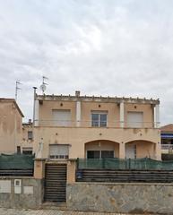 Xalet  Av rocacrespa. Solvia inmobiliaria  chalet independiente vilanova i la geltrú