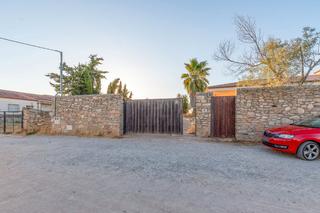 Chalet  C/ maestro don basilio. Solvia inmobiliaria  chalet independiente trujillo