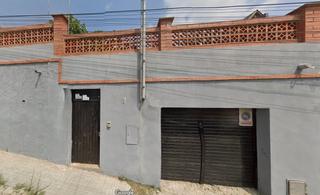 Xalet  C/ pica d´estatas. Solvia inmobiliaria  chalet independiente rubí
