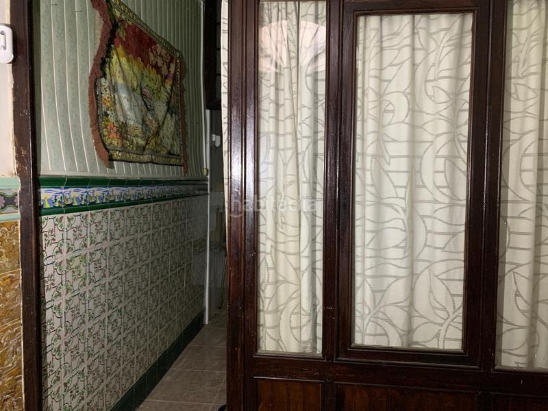 Foto e859a468-c9d1-4678-98ad-e0aea3d4f55f. Chalet in Casc Antic Amposta