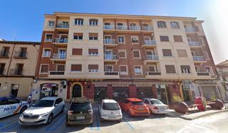 Pis  Pz fernando católico. Solvia inmobiliaria  piso alagón
