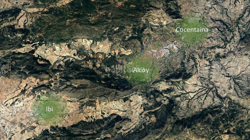 Foto e76d6842-e3ff-4343-b895-5cd438df966c. Fondo rustico in Centre-Zona Alta Alcoi