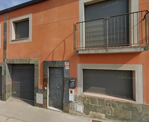 Casa aparellada  C/ josep pla. Solvia inmobiliaria  chalet adosado vidreres