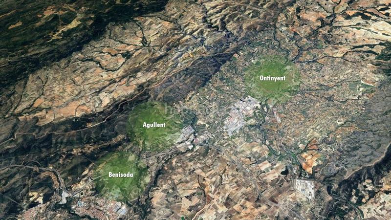 Foto cb187e25-8900-4b33-a1b8-e02b270ffa5d. Finca rústica solvia inmobiliaria suelo urbano no consolidado en Ontinyent