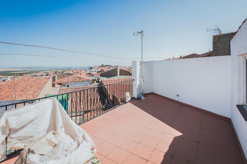 Foto 626569ab-110d-4f4d-8e98-e36b9712265c. Pis a Zarza (La)