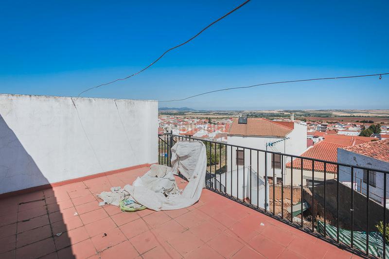 Foto fe726b6e-895a-4fbf-992e-def51b3b144f. Pis a Zarza (La)