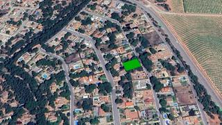 Finca rústica  C/ tarragona. Solvia inmobiliaria  solares serra