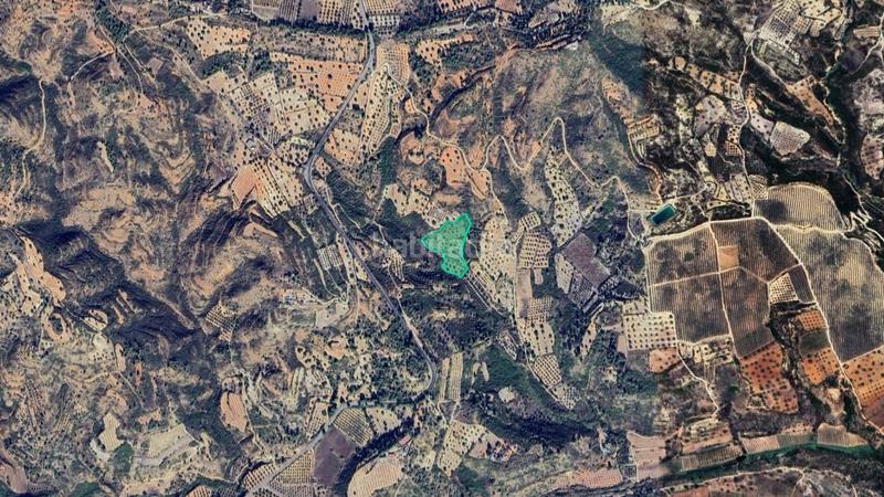 Foto a8bbcd8b-f2d5-4b59-a8fe-5752e88ecb10. Finca rústica a Macastre