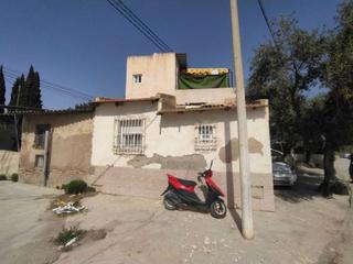 Casa aparellada  C/ camino de funes. Solvia inmobiliaria  chalet adosado rincon de seca