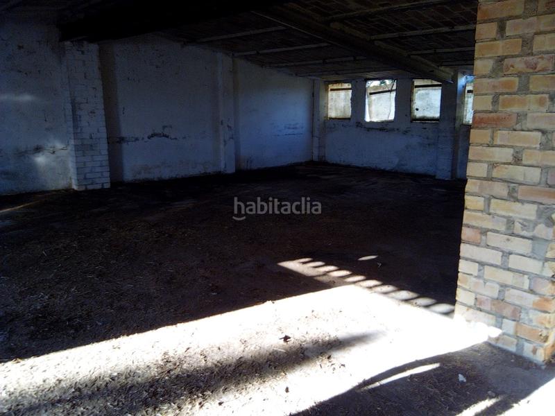 Foto 694f1cda-d24e-4735-aafe-3e2ba1fe59d1. Bâtiment à usage industriel dans Ulldecona