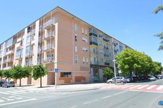 Local Comercial  Av/ guipuzcoa. Solvia inmobiliaria  locales berriozar