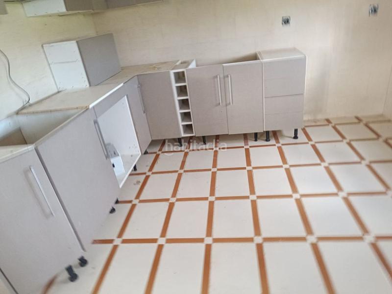 Foto 8bf4ae15-8ca2-4d47-890e-b61759347440. Finca rústica solvia inmobiliaria terreno con edificación en Almendral