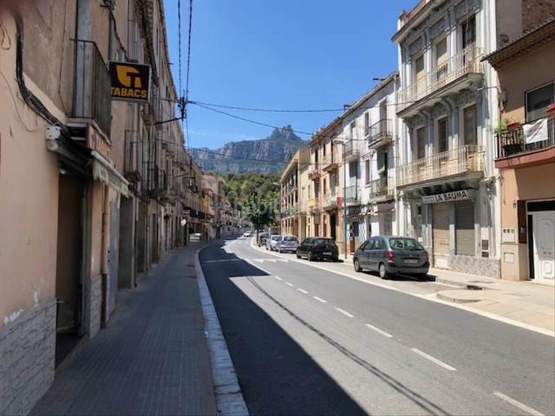 Foto e8499bb1-30d2-469c-b710-7ffb056fadf9. Locale commerciale in Castellbell i el Vilar