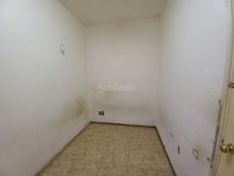 Foto d49018bb-86e8-46fc-ad62-67df7fc07f7a. Pis a Raval Barcelona