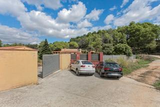 Chalet  Pr partida cal tiquet. Solvia inmobiliaria  chalet independiente torre de claramunt la