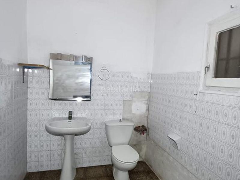 Foto d027590a-7a5f-4c98-b0f7-40e134ecbdec. Locale commerciale in Les Torres Rubí