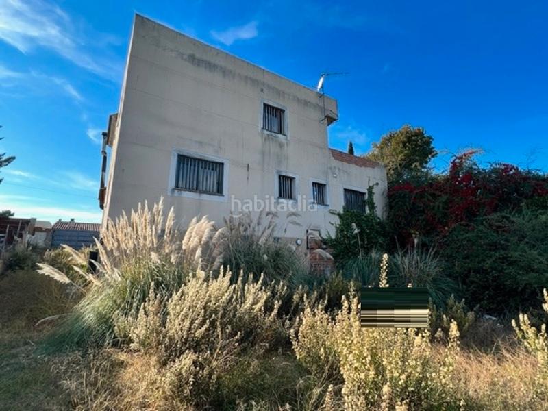 Foto af9fcab8-30bb-4b10-8f4c-c4b43d1a9c7e. Chalet solvia inmobiliaria chalet independiente en Lloret de Mar