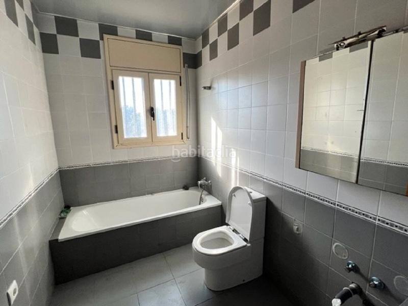 Foto b1672d8e-5e2b-4f29-bec4-99b6fbdcd6bf. Chalet solvia inmobiliaria chalet independiente en Lloret de Mar