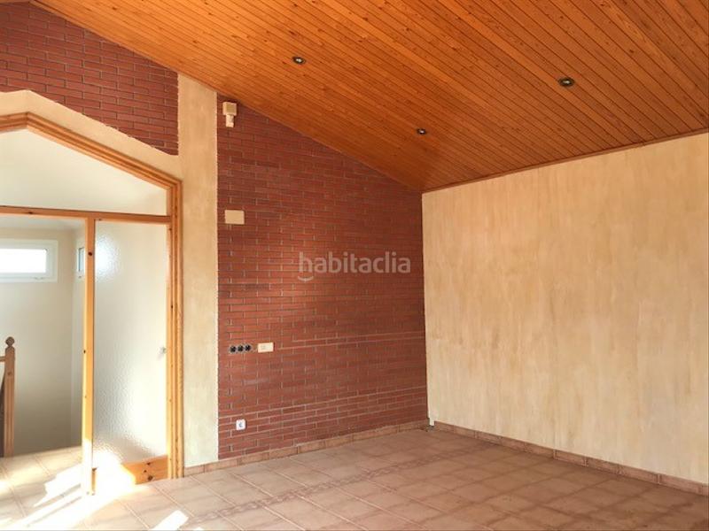 Foto bc6846f9-51b3-4ce8-a6a2-29e27a03657b. Casa bifamiliare in Tornabous