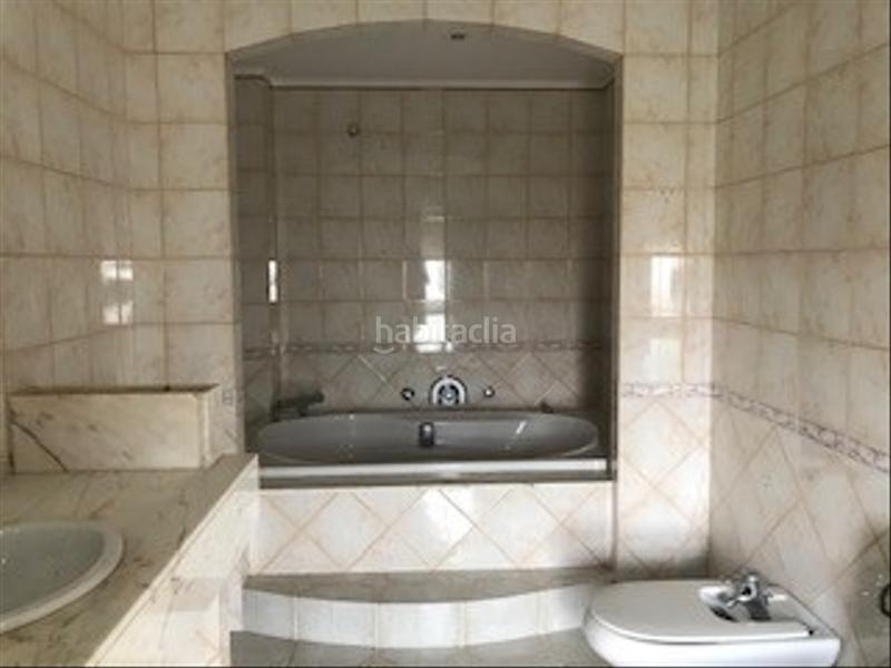Foto d4b46fe0-aeee-4f95-9eed-5cda17ec1519. Casa bifamiliare in Tornabous