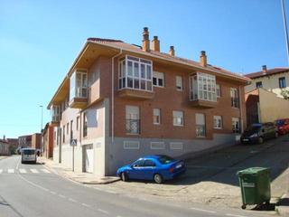 Appartement  C/ san juan bosco. Solvia inmobiliaria  piso león