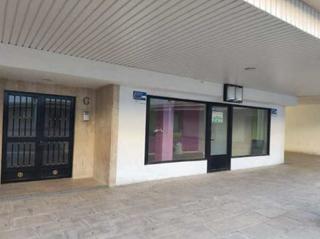 Local Comercial  Rd santa susana. Solvia inmobiliaria  locales torres de la alameda