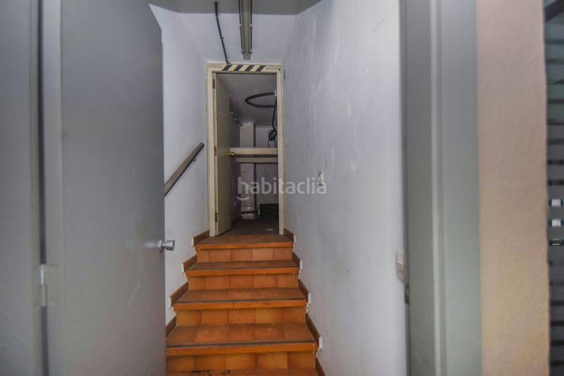 Foto d93a1658-d760-46d9-b7d6-0db4e2b7f1e8. Local commercial dans Zona Alta Premià de Mar