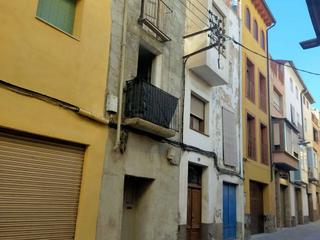 Xalet  C/ santa madrona. Solvia inmobiliaria  casa móra debre
