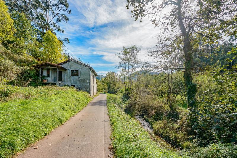 Foto c7565232-2307-4c88-a294-71354d3027f8. Chalet solvia inmobiliaria chalet independiente colunga en Villaviciosa