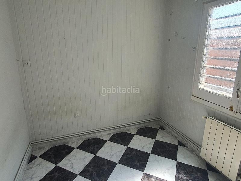 Foto e64aa24f-801c-4edf-b825-921a977cd808. Piso solvia inmobiliaria piso en Mercat Rubí