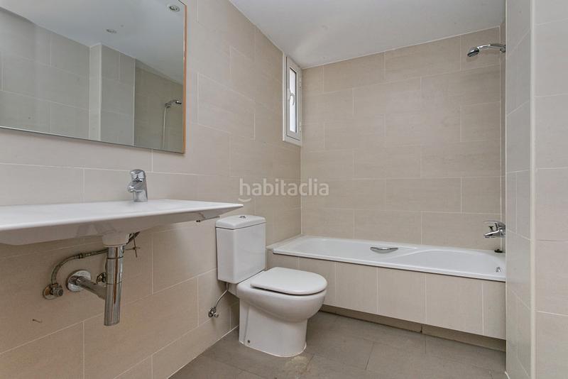 Foto d84de98f-c27e-43ac-b603-1622520c8b9d. Duplex in Centre Sant Boi de Llobregat