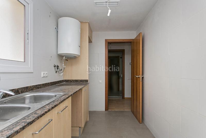 Foto f23f7a17-d2b9-4668-ac3e-9c99ac40aab1. Duplex in Centre Sant Boi de Llobregat