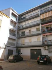 Pis  C/ manuel lozano garrido. Solvia inmobiliaria  piso linares