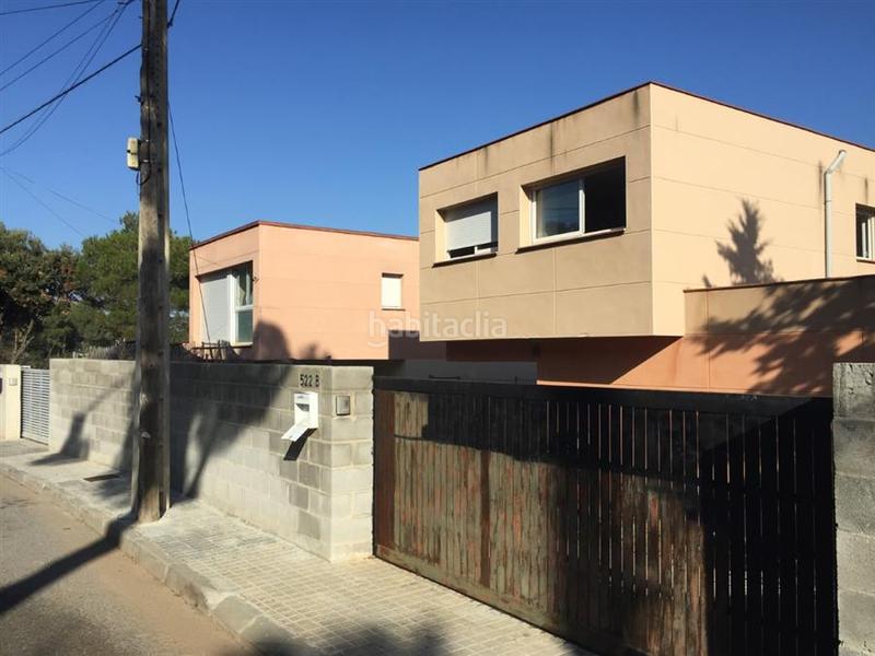 Foto 1c8df7d4-c2d6-40aa-a0fb-f2e55a7c75a2. Chalet solvia inmobiliaria chalet independiente torre de claramunt la en Torre de Claramunt (La)