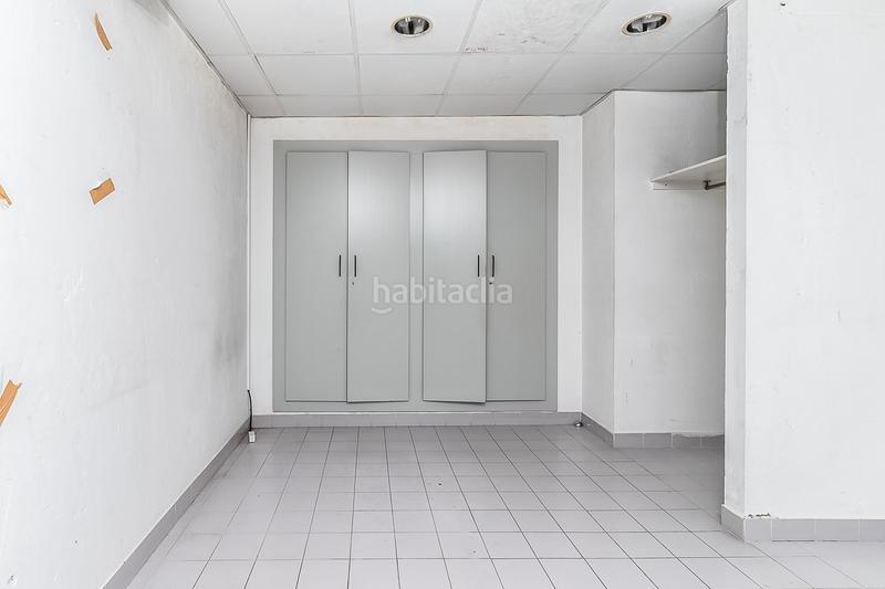 Foto 06b41653-b3e0-4702-941b-e197bf25cd52. Local commercial dans Creu de Barberà Sabadell