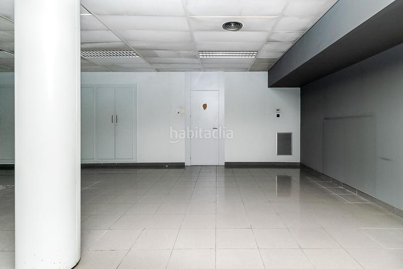 Foto bb346d5d-2584-40ca-a12e-dcd7ade8cd52. Local commercial dans Creu de Barberà Sabadell