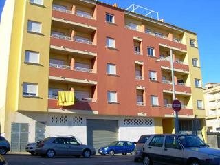 Pis  Av de valencia. Solvia inmobiliaria  piso pego