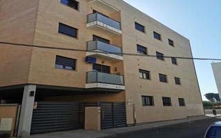 Appartement  C/ pedro vidal aragón menéndez. Solvia inmobiliaria  piso almendralejo