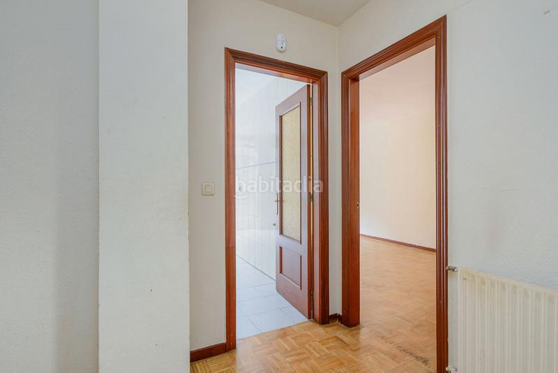 Foto 05b597dc-ce31-4cc6-a19c-8ab318d56b8d. Appartamento con parcheggio in Morcín