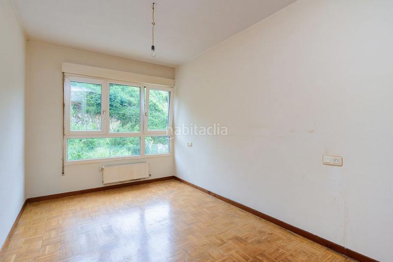 Foto 9445afac-7edb-4fe7-b9b1-ef33eedd6d07. Appartamento con parcheggio in Morcín