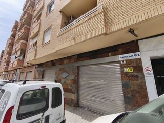 Local Comercial  C/ azahar. Solvia inmobiliaria  locales almoradí