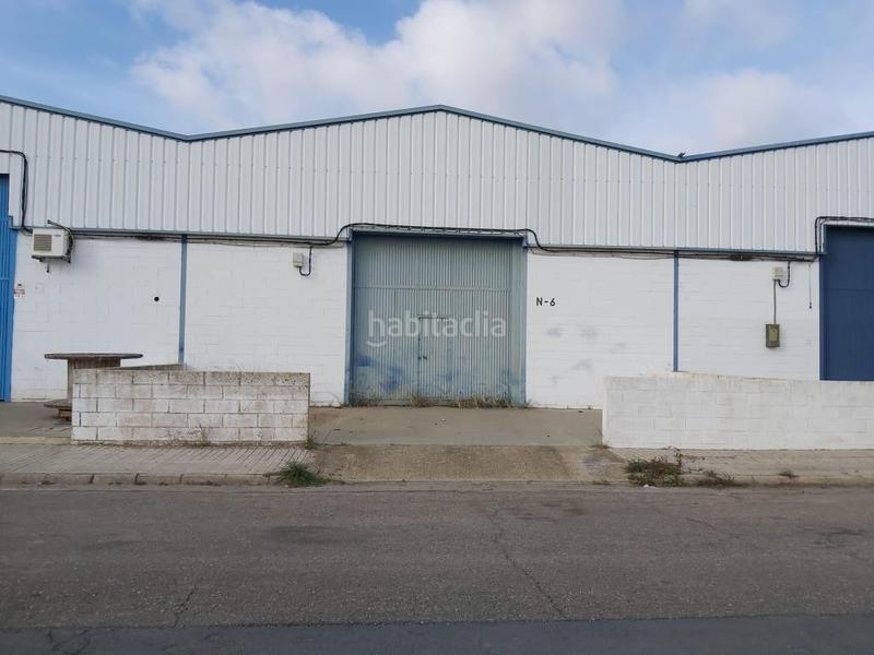 Foto a9d74256-ee8c-4d23-bde3-a988c3c31d6f. Fabrikhalle in Nuevo Parque - Los Rosales - Tráfico Pesado Huelva