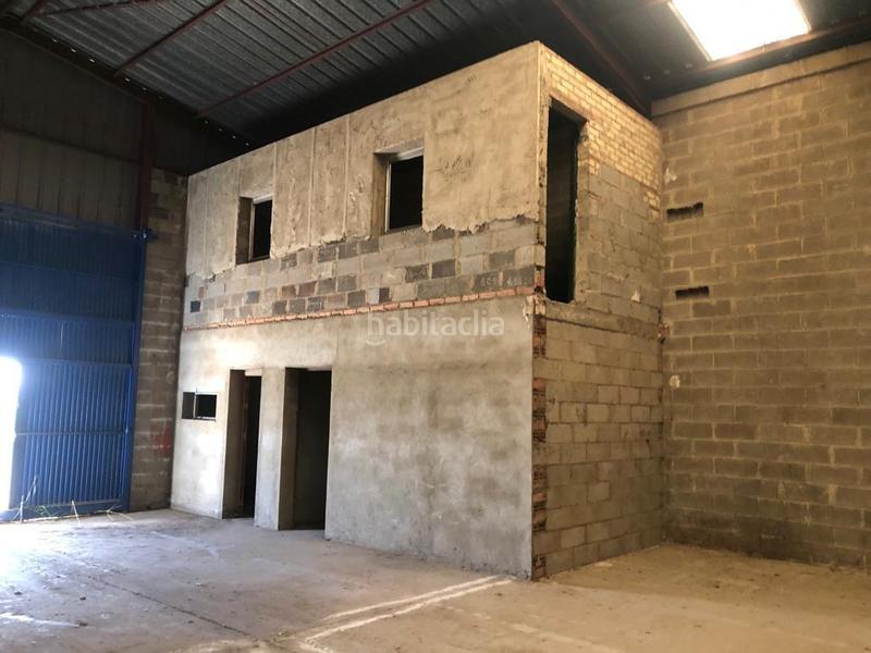 Foto b0540783-c60e-4021-9874-65af74a7b34d. Fabrikhalle in Nuevo Parque - Los Rosales - Tráfico Pesado Huelva