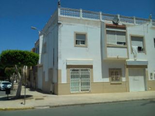 Flat  C/ tarrasa. Solvia inmobiliaria  piso roquetas de mar