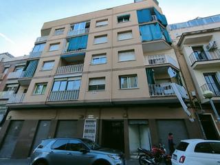 Pis  Calderon de la barca. Solvia inmobiliaria  piso badalona
