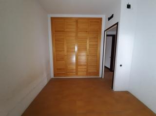 Chalet  Tossa d'alp (c. aragall). Solvia inmobiliaria  chalet independiente corbera de llobregat